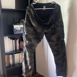 Army print Joggers